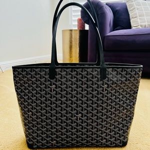 Goyard Artois MM in Black